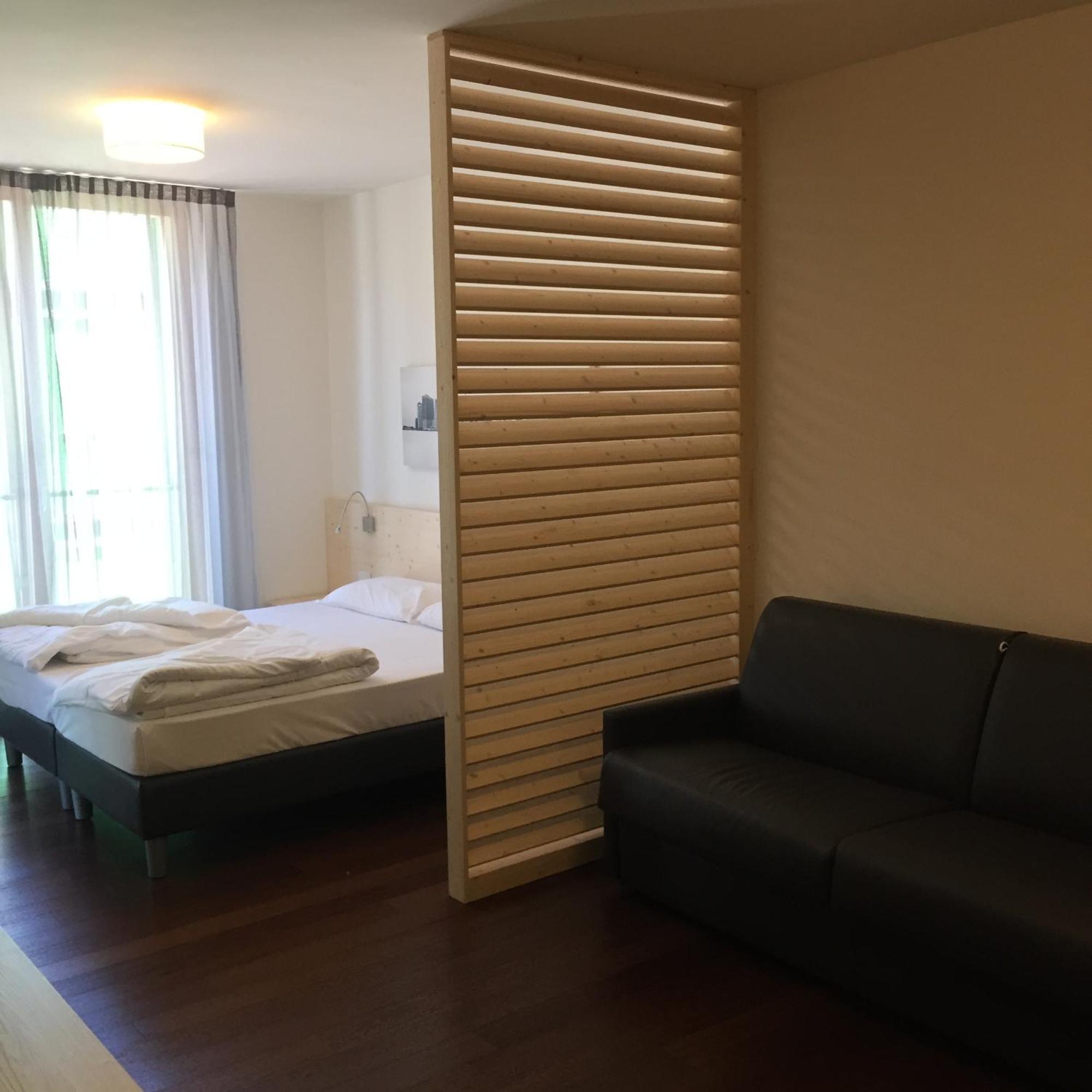 Komodo Short Stay Apartments Τρέντο Εξωτερικό φωτογραφία